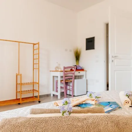 Domo Mediterranea Affittacamere-guest House 3* SantʼAntìoco