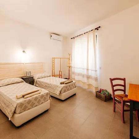 Domo Mediterranea Affittacamere-guest House 3*