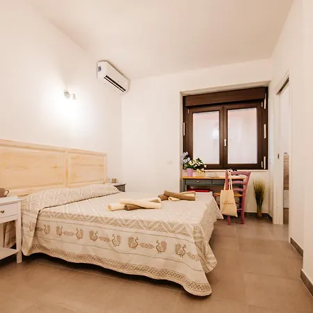 Domo Mediterranea Affittacamere-guest House