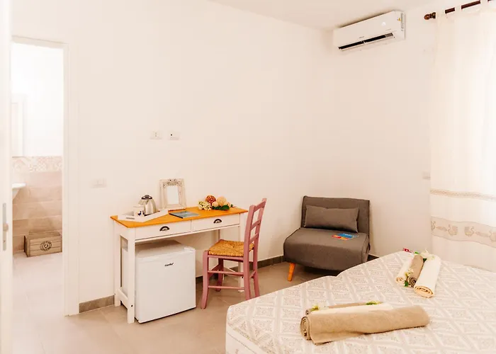 Domo Mediterranea Affittacamere-guest House 3*